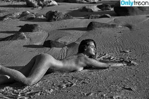 Cheyenne Tozzi / cheyennetozzi nude photo #0011