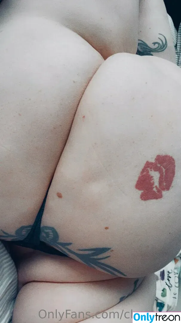 cheyyxxx nude photo #0050 (cheyyxx)