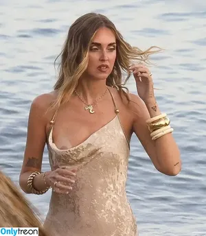 Chiara Ferragni / chiaraferragni / chiaraferragniof nude photo #0872