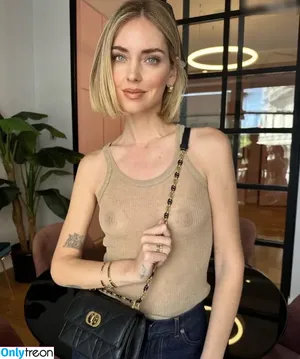 Chiara Ferragni / chiaraferragni / chiaraferragniof nude photo #0916
