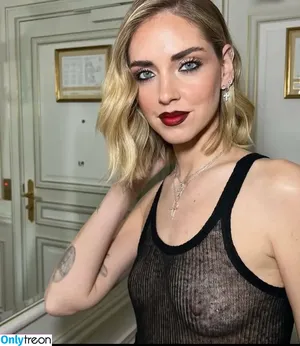 Chiara Ferragni / chiaraferragni / chiaraferragniof nude photo #0958