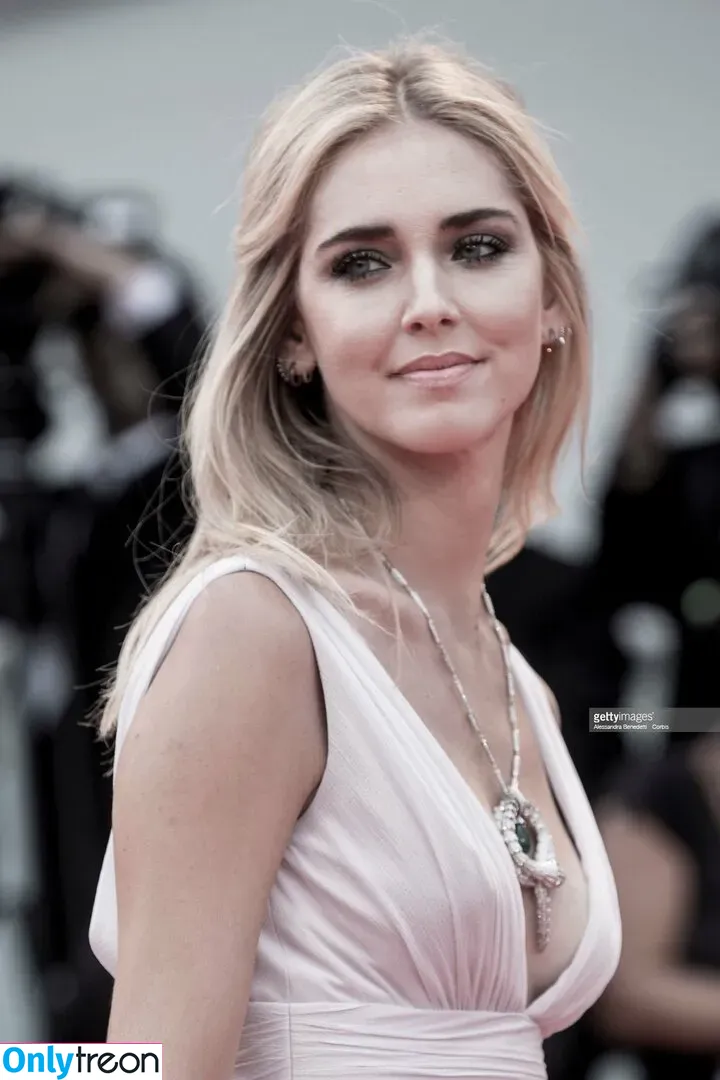 Chiara Ferragni nude photo #0177 (chiaraferragni / chiaraferragniof)