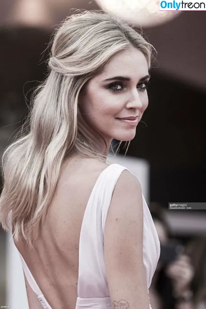 Chiara Ferragni nude photo #0184 (chiaraferragni / chiaraferragniof)