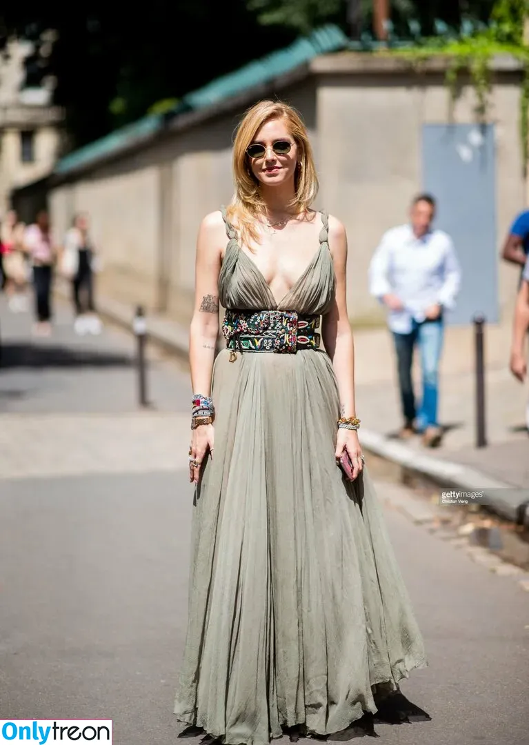Chiara Ferragni nude photo #0228 (chiaraferragni / chiaraferragniof)