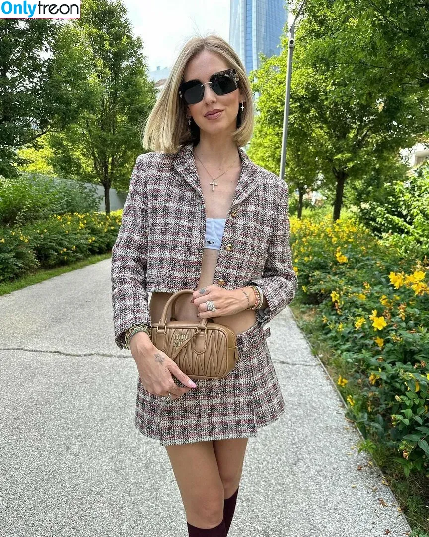 Chiara Ferragni nude photo #0296 (chiaraferragni / chiaraferragniof)