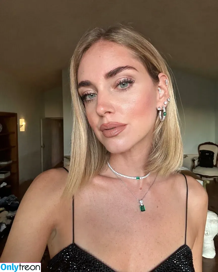 Chiara Ferragni nude photo #0343 (chiaraferragni / chiaraferragniof)