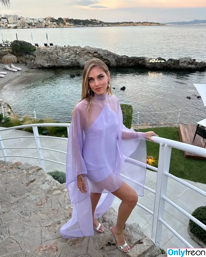 Chiara Ferragni nude photo #0797 (chiaraferragni / chiaraferragniof)