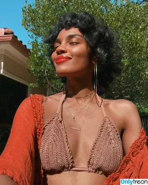 China Anne McClain / chinamcclain nude photo #0006