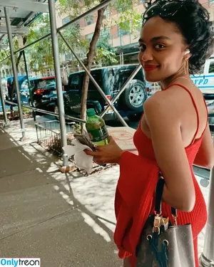 China Anne McClain / chinamcclain nude photo #0009