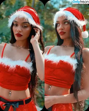 China Anne McClain / chinamcclain nude photo #0050