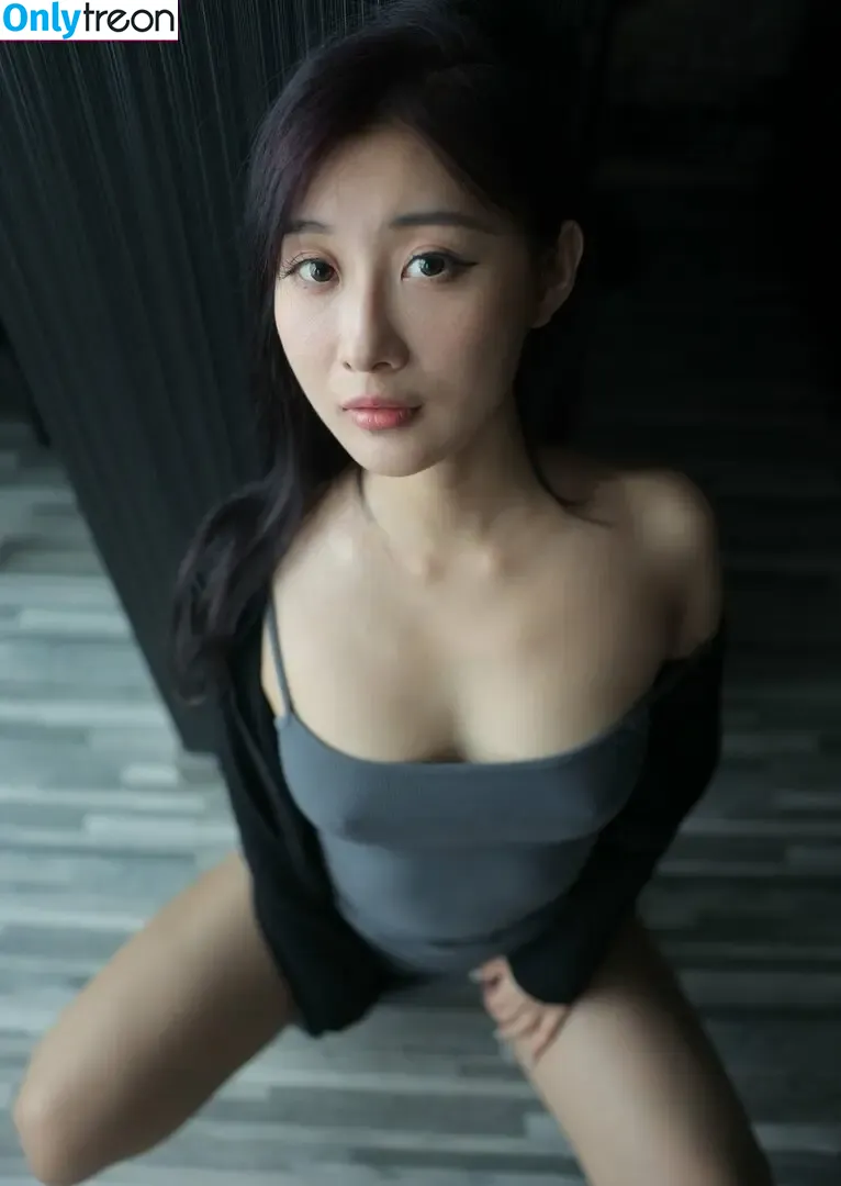 China Xiuren nude photo #0700 (China Xiuren)