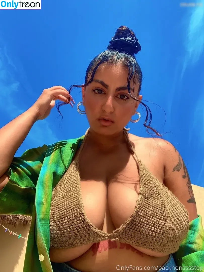 Chippy Nonstop nude photo #0030 (chippy_nonstop / chippynonstopof / chippyxnonstop)