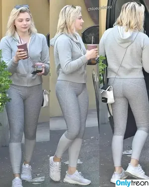 Chloë Grace Moretz / chloegmoretz nude photo #0651