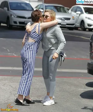 Chloë Grace Moretz / chloegmoretz nude photo #0664