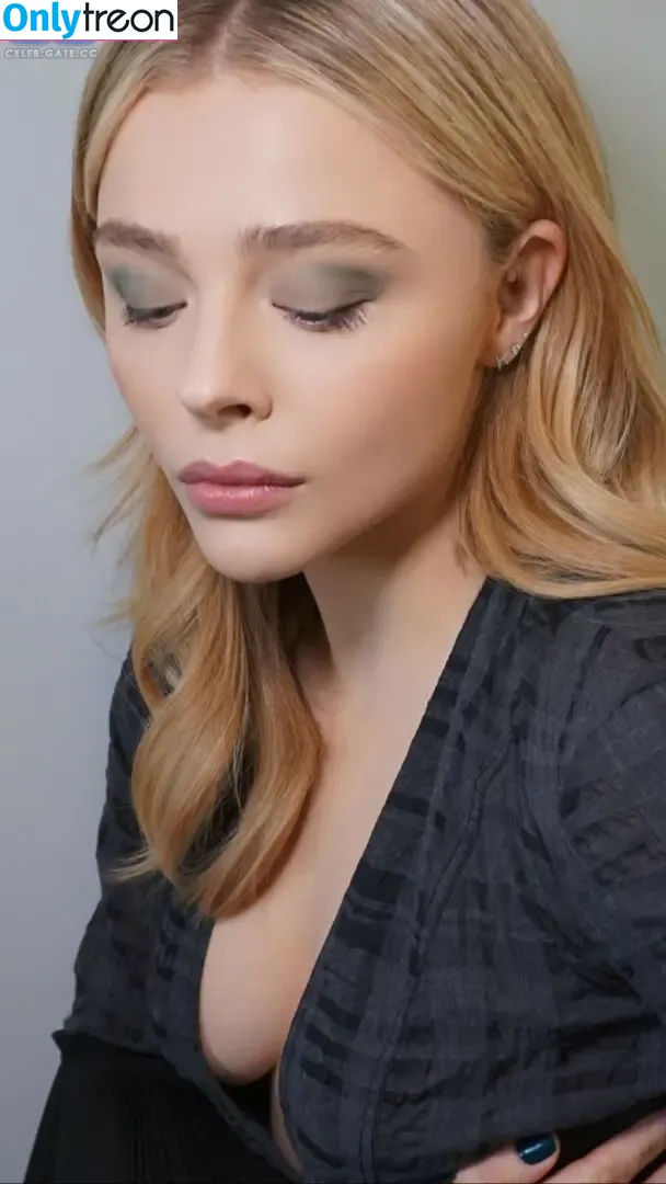 Chloë Grace Moretz nude photo #0388 (chloegmoretz)