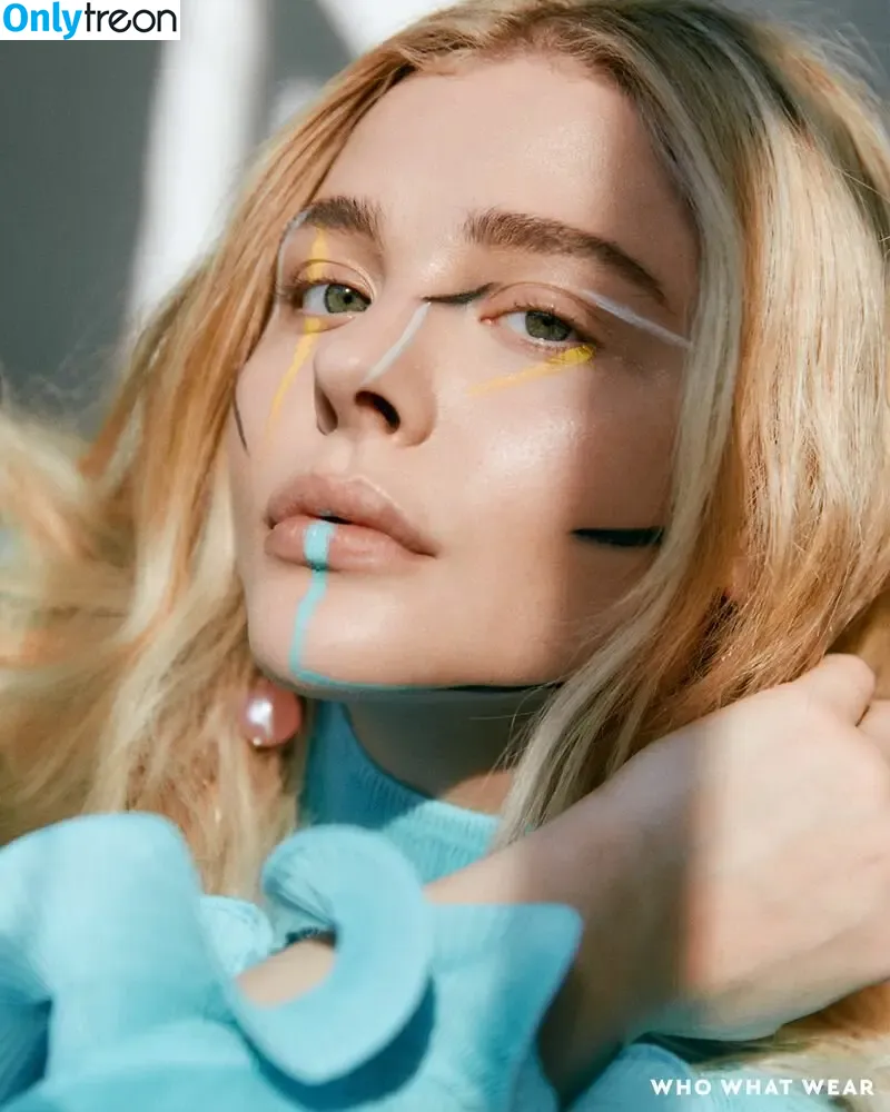 Chloë Grace Moretz nude photo #0411 (chloegmoretz)