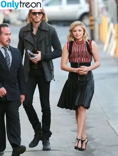 Chloë Grace Moretz nude photo #0586 (chloegmoretz)