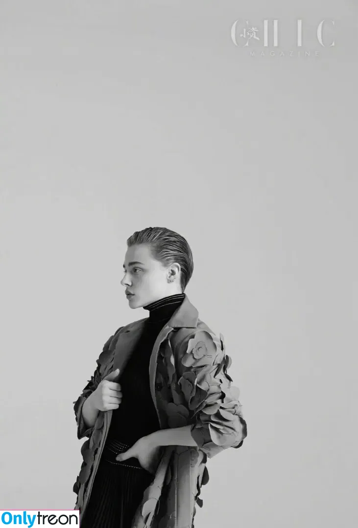Chloë Grace Moretz nude photo #0778 (chloegmoretz)
