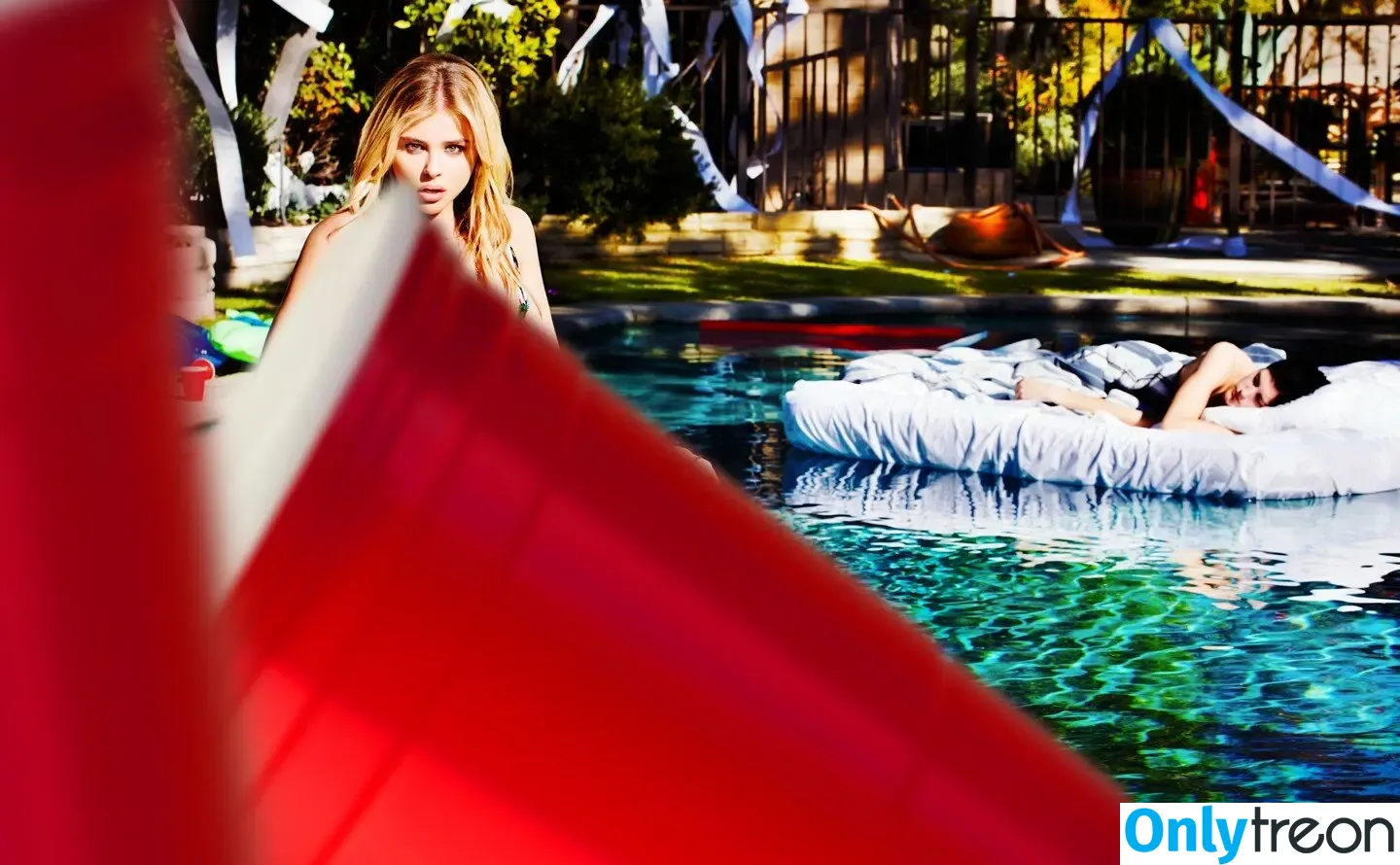 Chloë Grace Moretz nude photo #0801 (chloegmoretz)