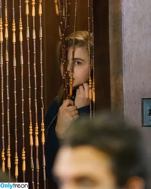 Chloë Grace Moretz / chloegmoretz nude photo #1420