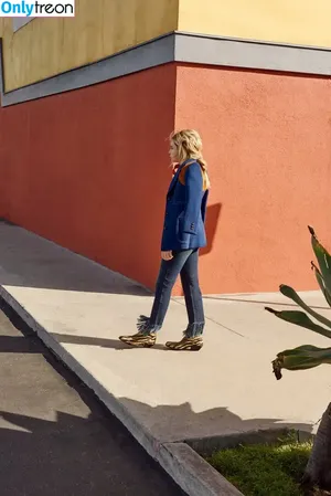 Chloë Grace Moretz / chloegmoretz nude photo #1442