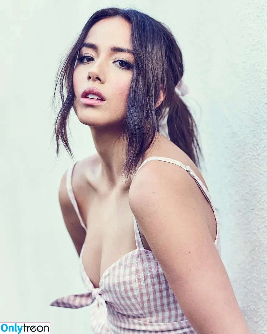 Chloe Bennet nude photo #0039 (chloebennet)