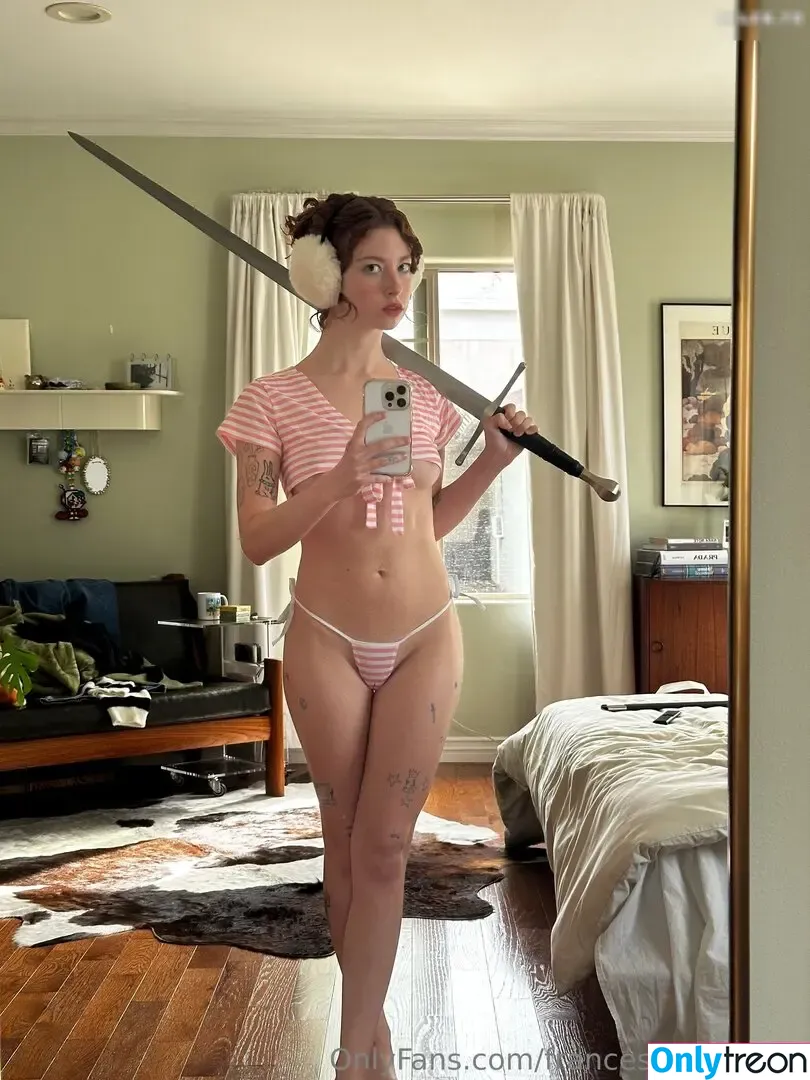 Chloe Frances nude photo #0335 (contrachloe / francesfarmer420)
