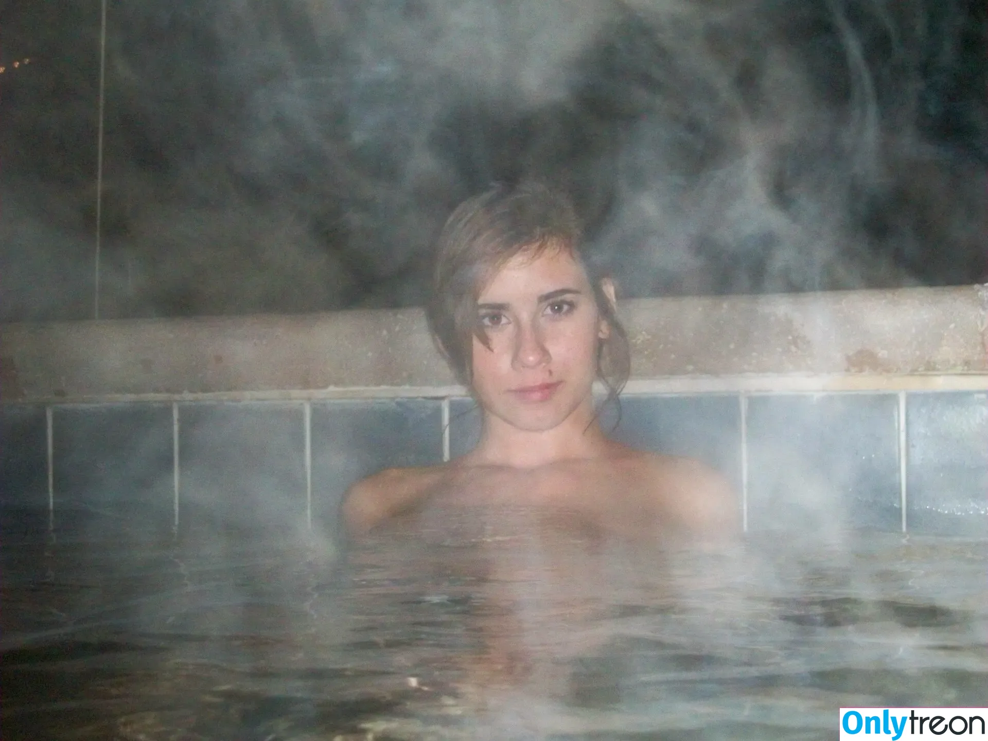 Chloe Lamb nude photo #0058 (chloelamb / itschloelamb)
