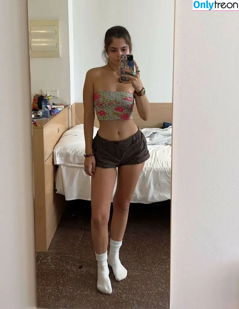Chloeforero nude photo #0109 (chode.1307 / snotmob)