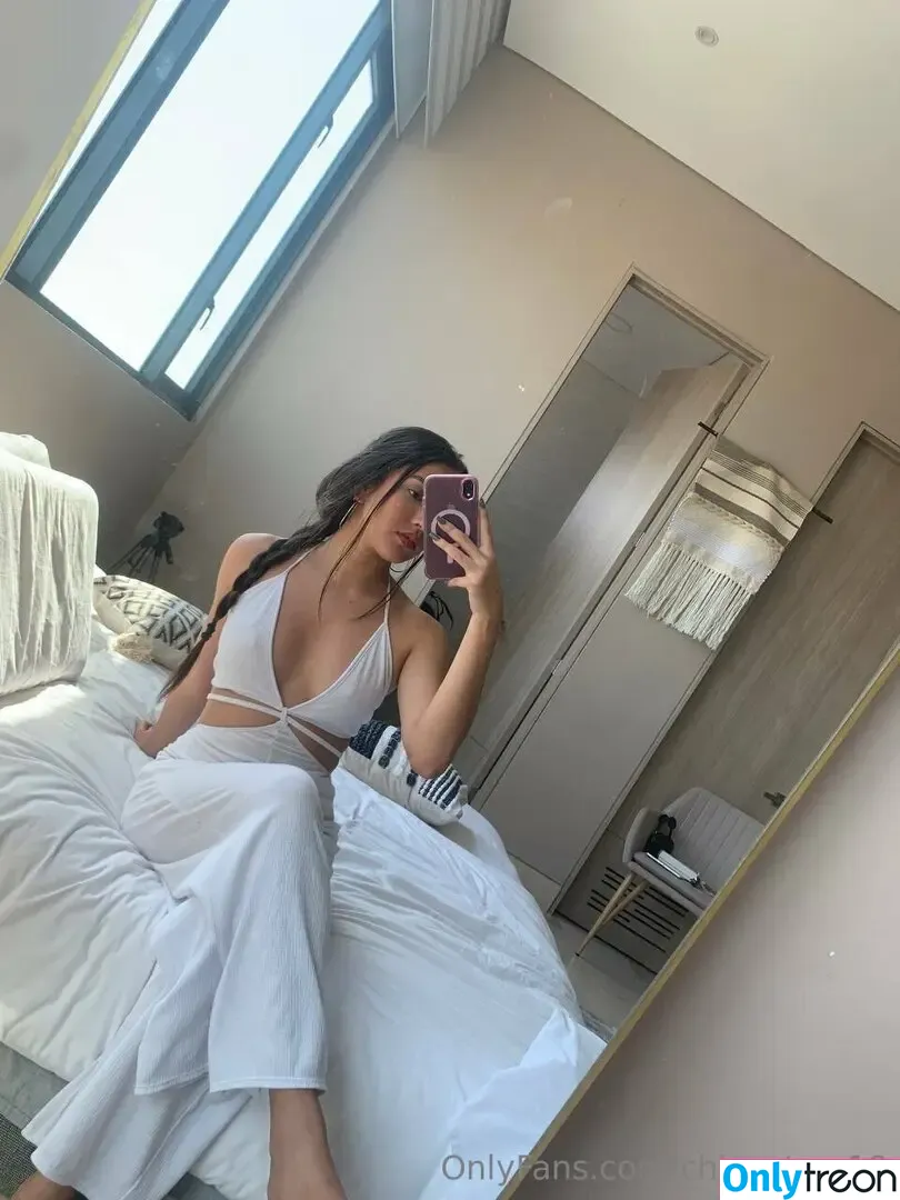chloestarsxo nude photo #0035 (itschloestars)