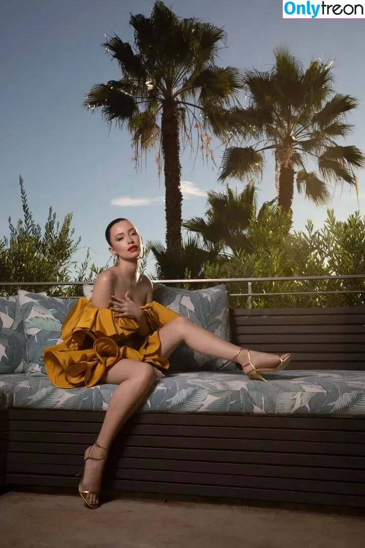 Christian Serratos nude photo #0094 (christianserratos)