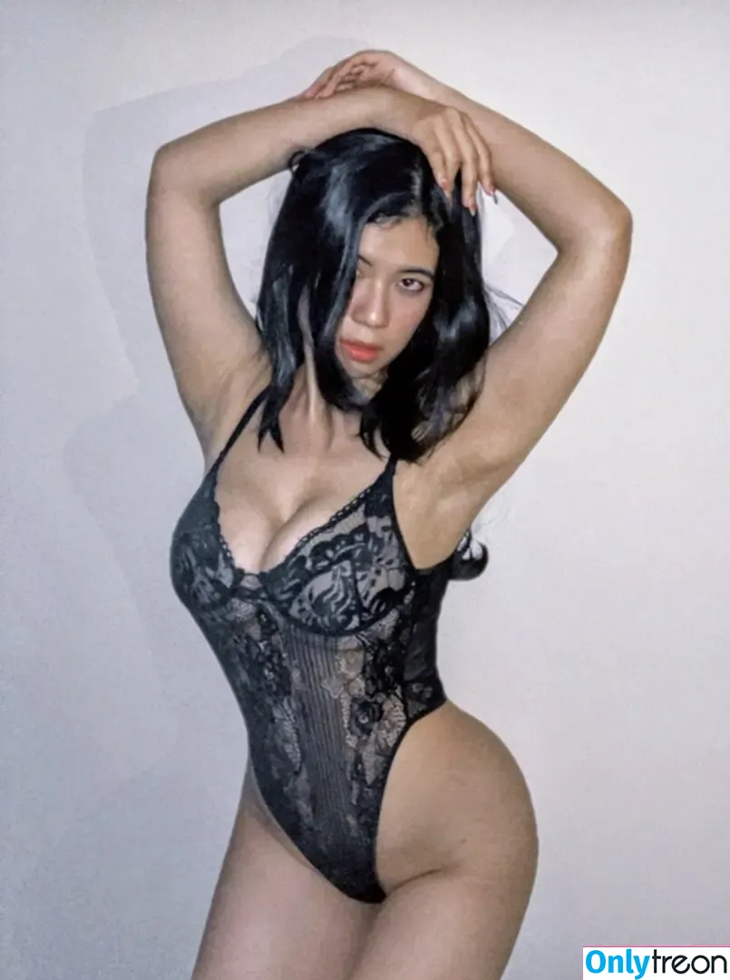 Christie Dewi nude photo #0030 (christie_2059)