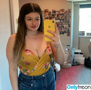 christieewhitley88 / christieewhitley / elisechristie nude photo #0007