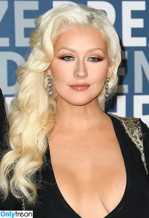 Christina Aguilera / XTINA nude photo #0136