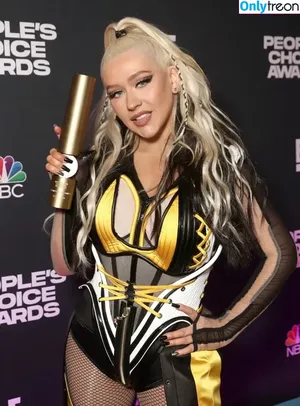 Christina Aguilera / XTINA nude photo #0281