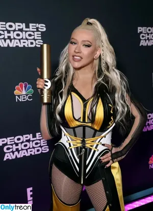 Christina Aguilera / XTINA nude photo #0282