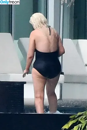 Christina Aguilera / XTINA nude photo #0290