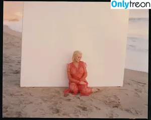 Christina Aguilera / XTINA nude photo #0347