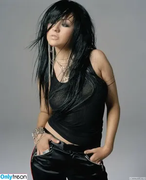 Christina Aguilera / XTINA nude photo #0369