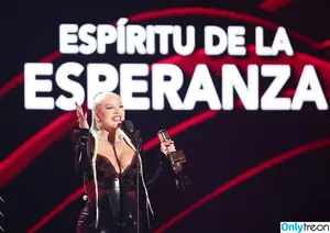 Christina Aguilera / XTINA nude photo #0454