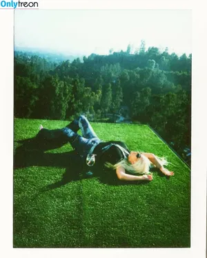 Christina Aguilera / XTINA nude photo #0709