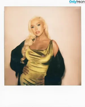 Christina Aguilera / XTINA nude photo #0855