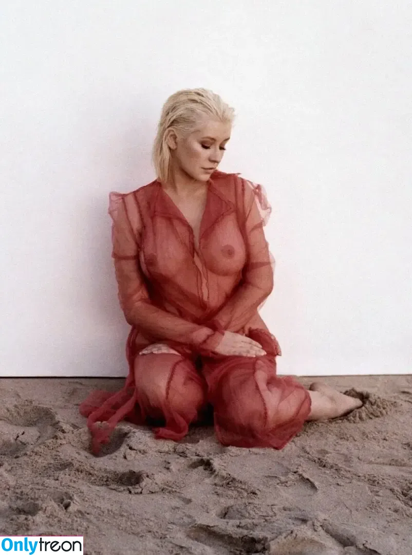 Christina Aguilera nude photo #0232 (XTINA)