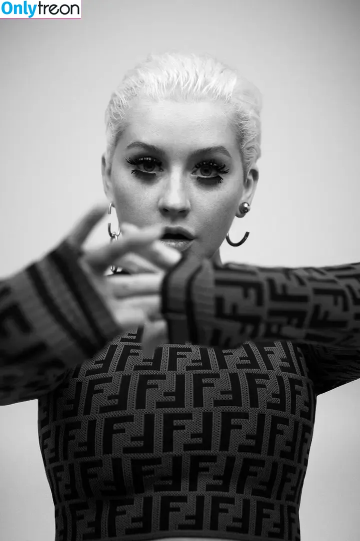 Christina Aguilera nude photo #0240 (XTINA)