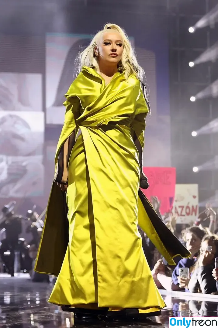 Christina Aguilera nude photo #0284 (XTINA)
