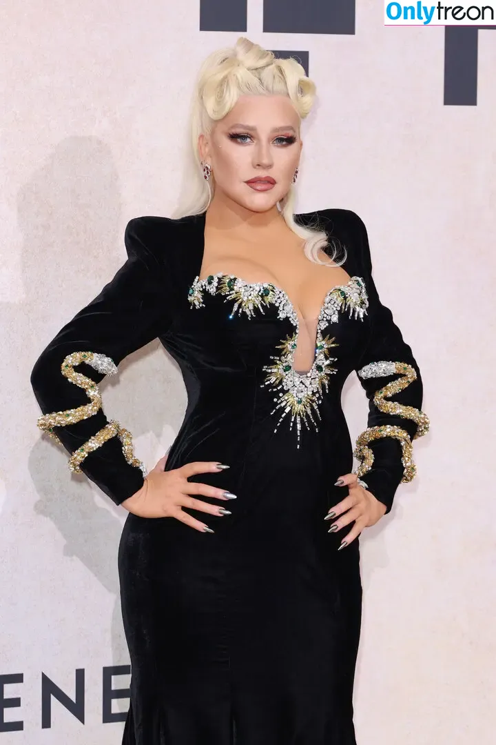Christina Aguilera nude photo #0317 (XTINA)