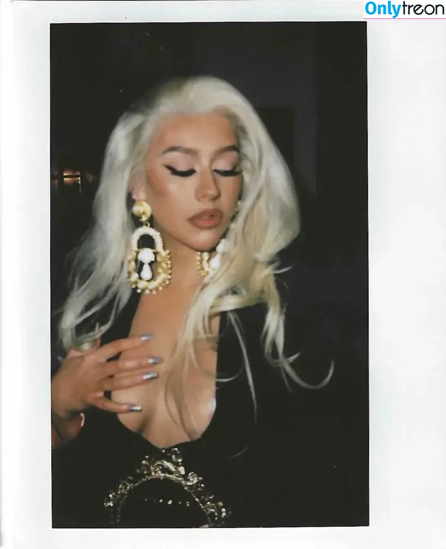 Christina Aguilera nude photo #0338 (XTINA)