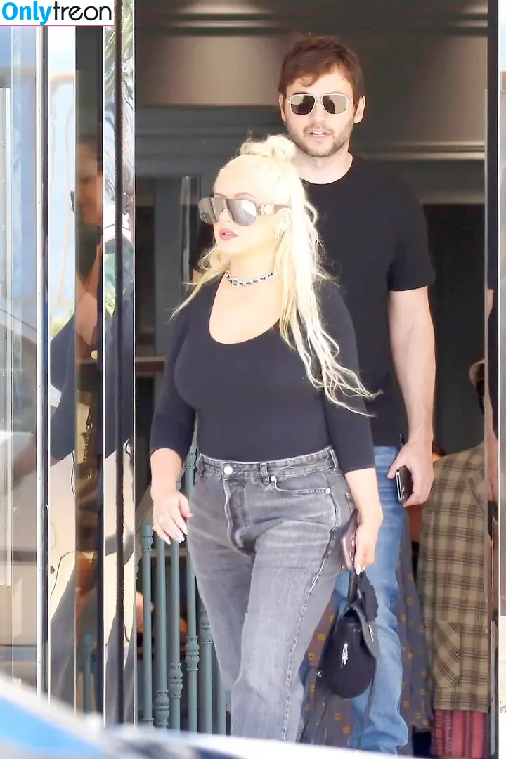 Christina Aguilera nude photo #0439 (XTINA)