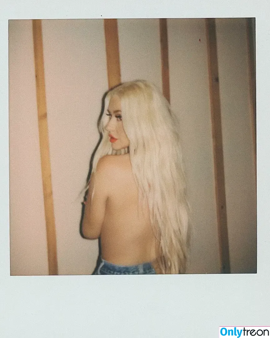 Christina Aguilera nude photo #0607 (XTINA)