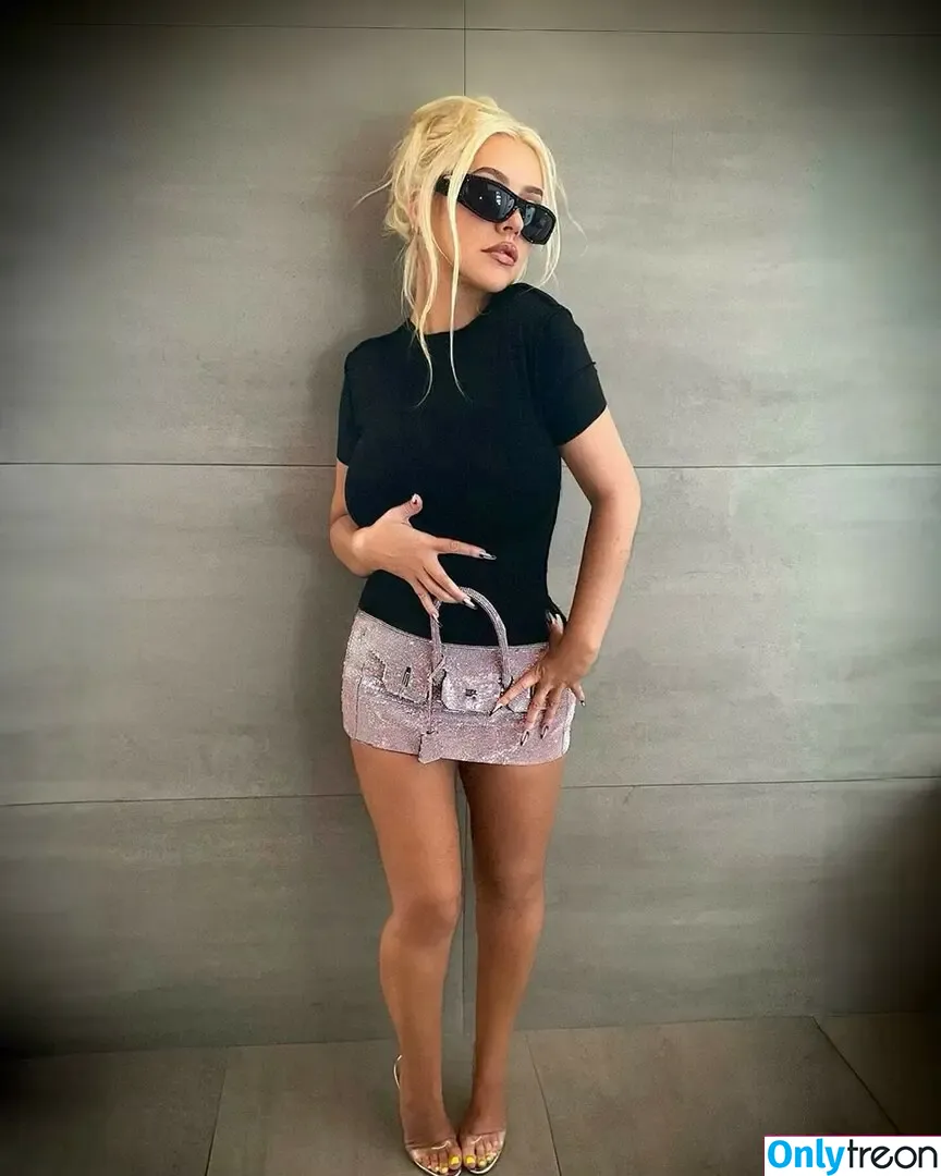 Christina Aguilera nude photo #0704 (XTINA)